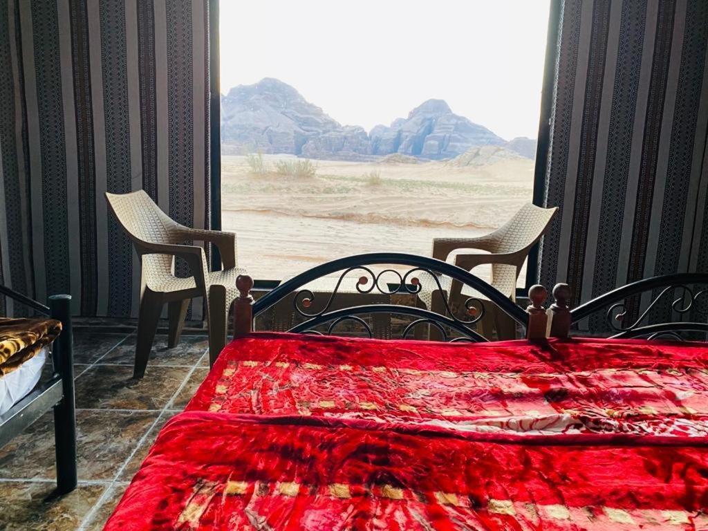 Scarlet Luxury Camp Wadi Rum Ngoại thất bức ảnh